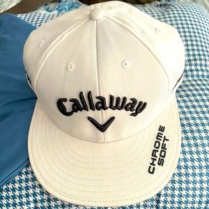 Callaway Chrome Soft Hat. NWOT. Adjustable band.